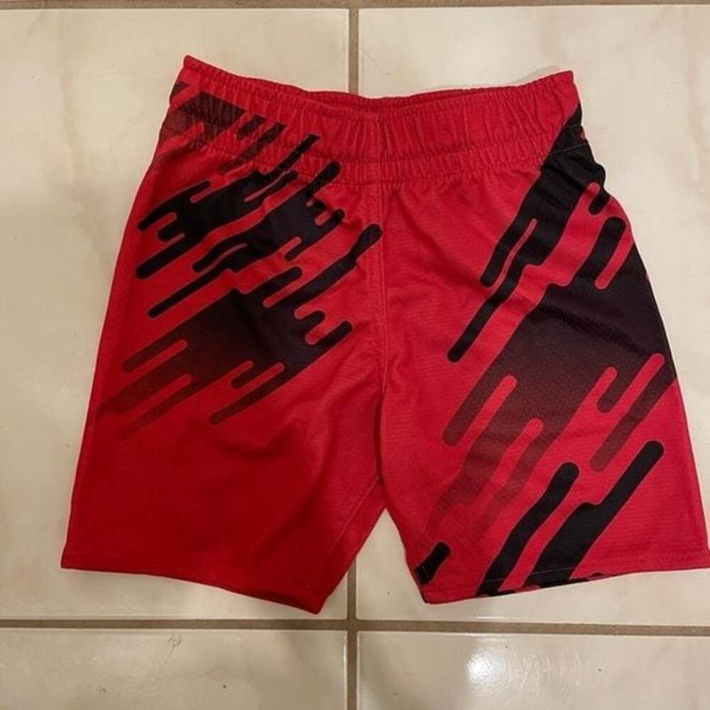 Red & Black Graphic Youth Shorts – Size XS​​​